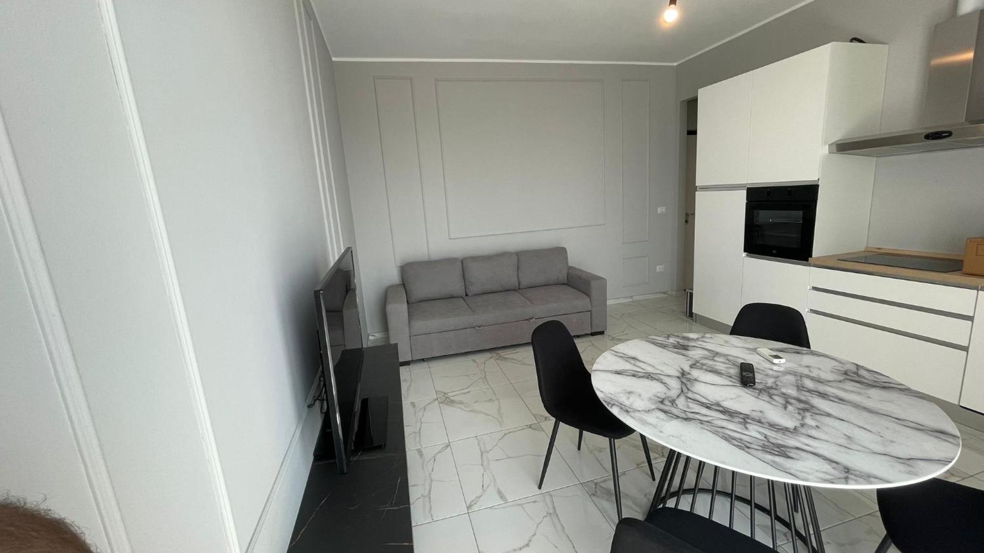 Luxury Home 100 Mq A Stone'S Throw From The Duomo Milaan Buitenkant foto