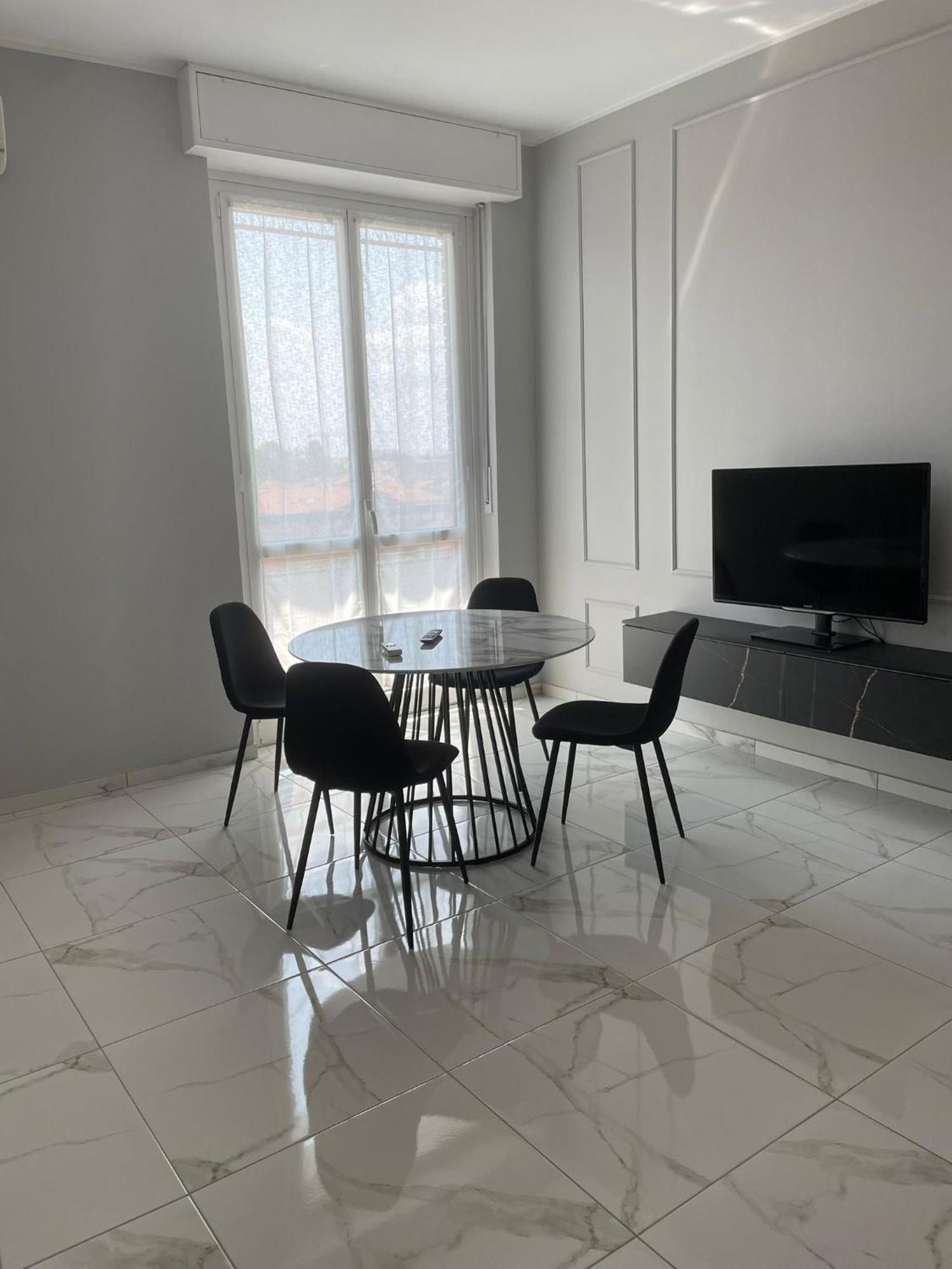 Luxury Home 100 Mq A Stone'S Throw From The Duomo Milaan Buitenkant foto