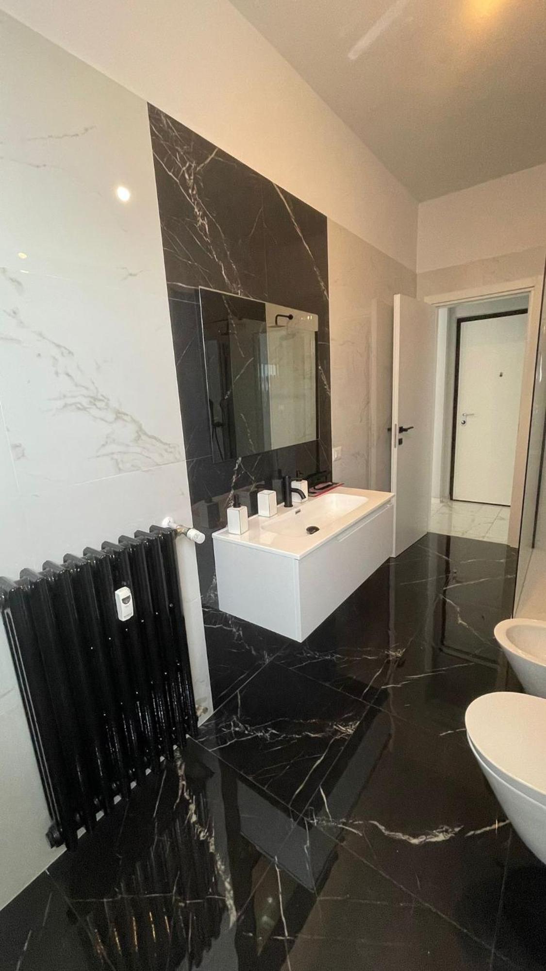 Luxury Home 100 Mq A Stone'S Throw From The Duomo Milaan Buitenkant foto